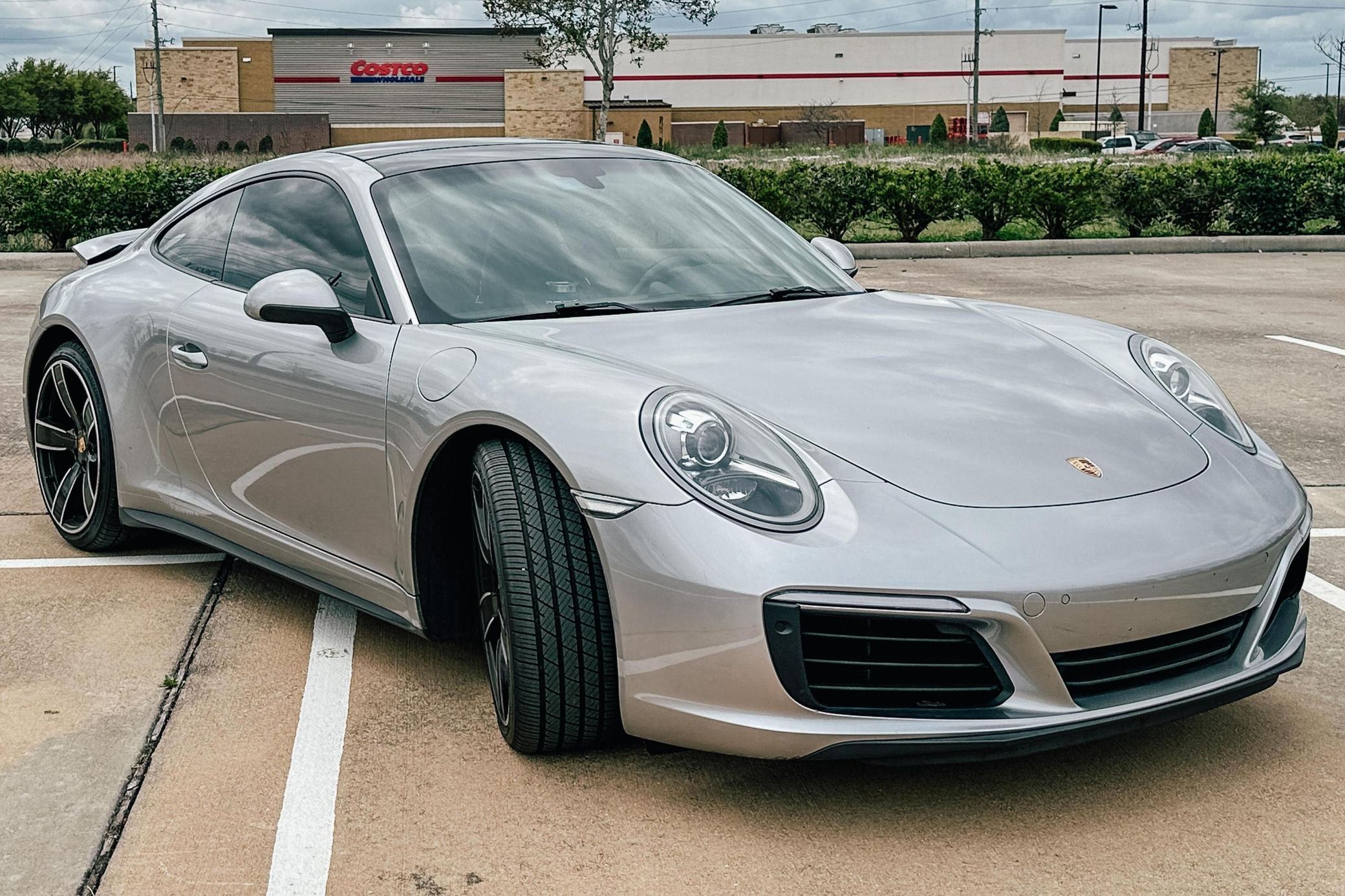2017 Porsche 911 Carrera 4