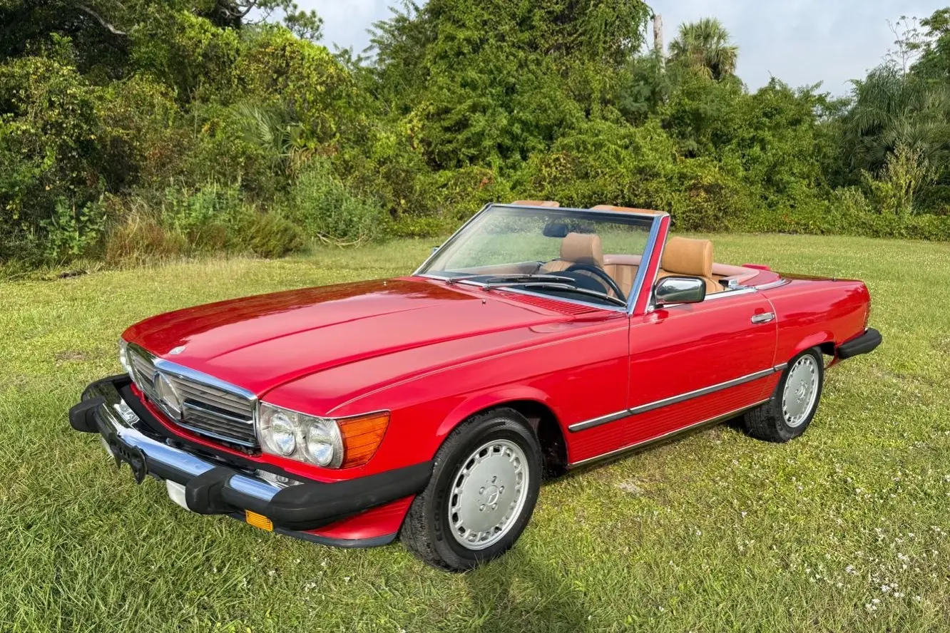 1988 Mercedes-Benz SL-Class 560SL