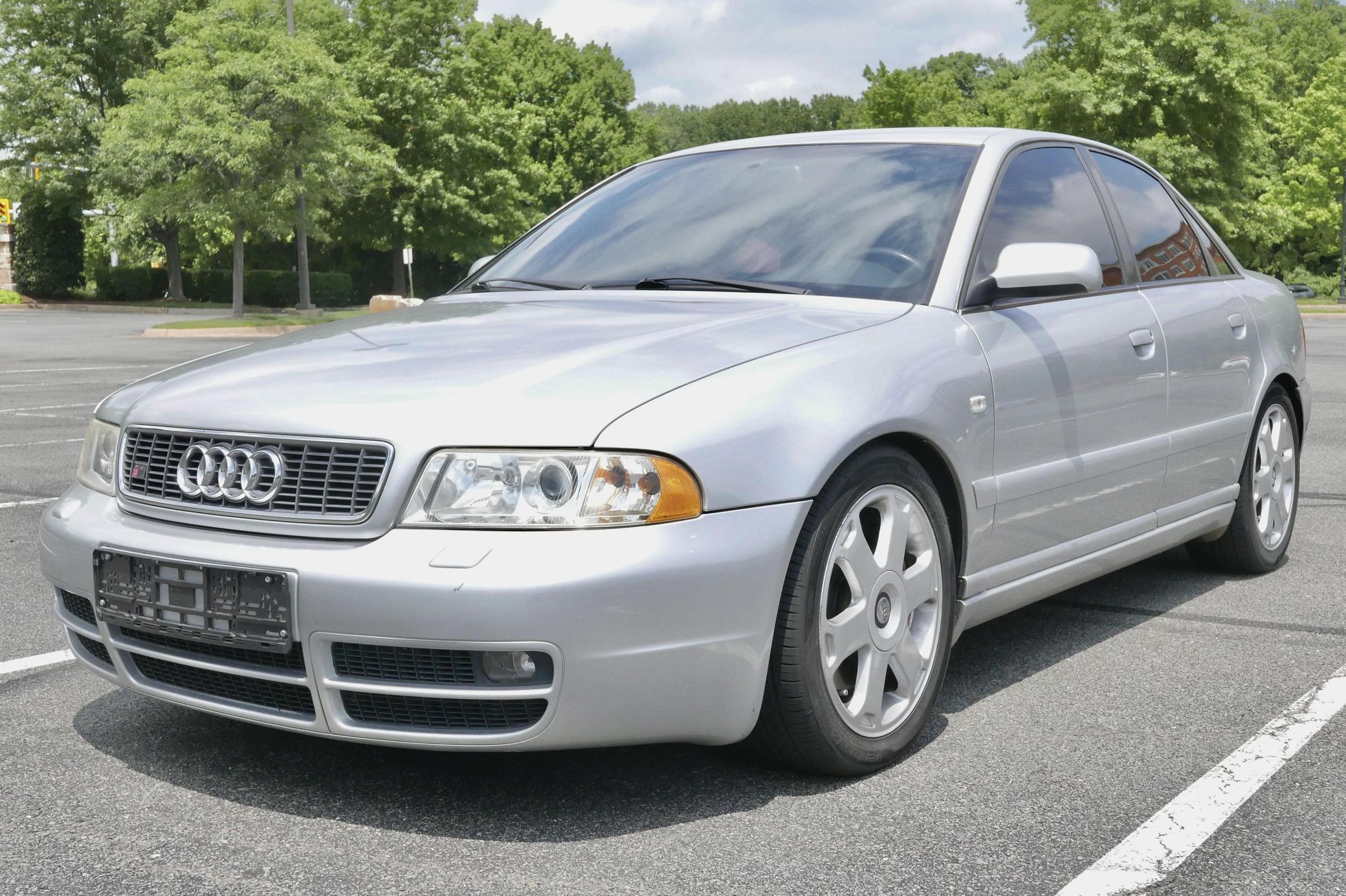 2000 Audi S4