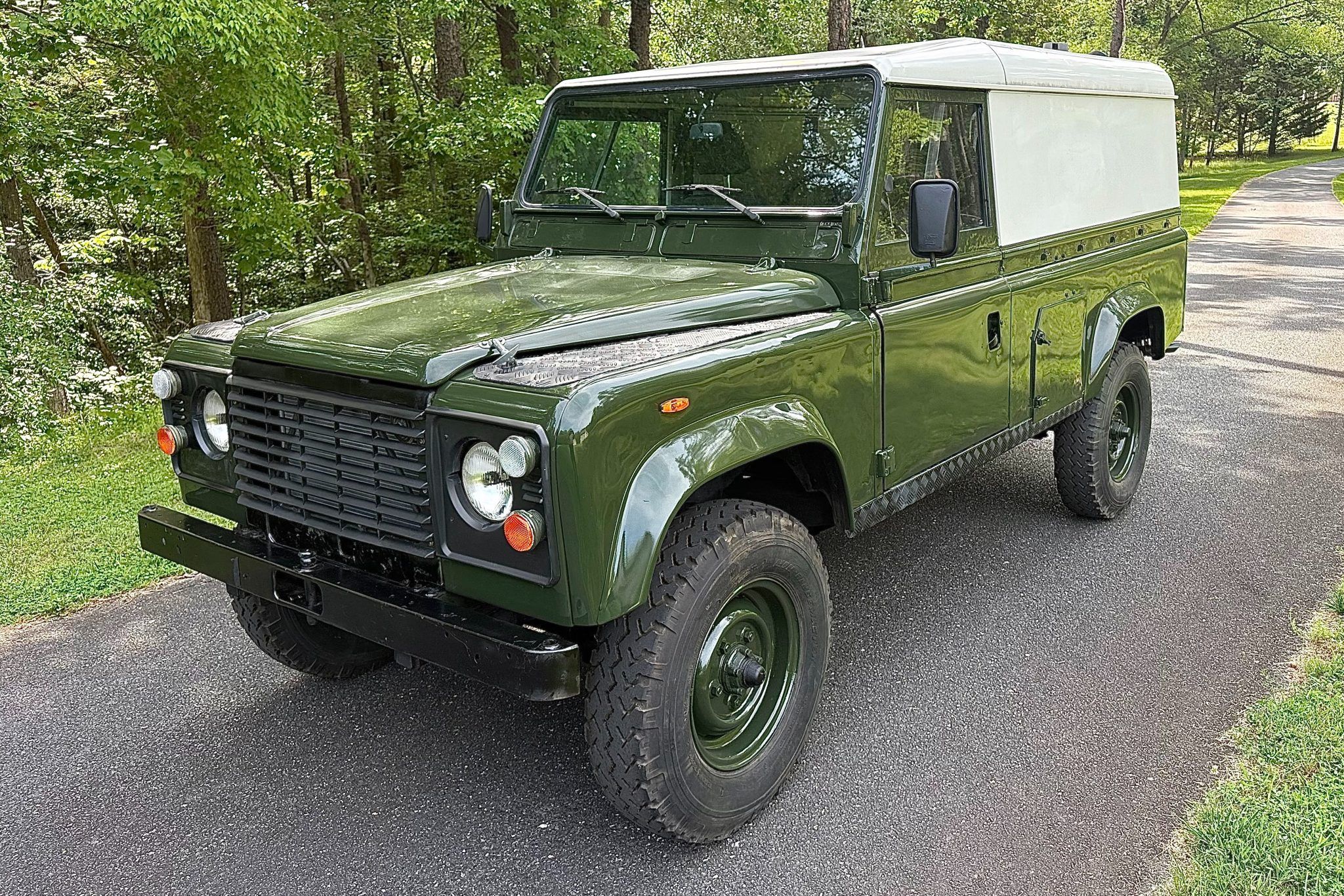 1990 Land Rover Defender 110