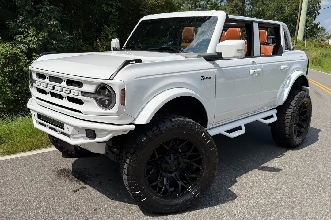 2021 Ford Bronco, sold Aug 2026