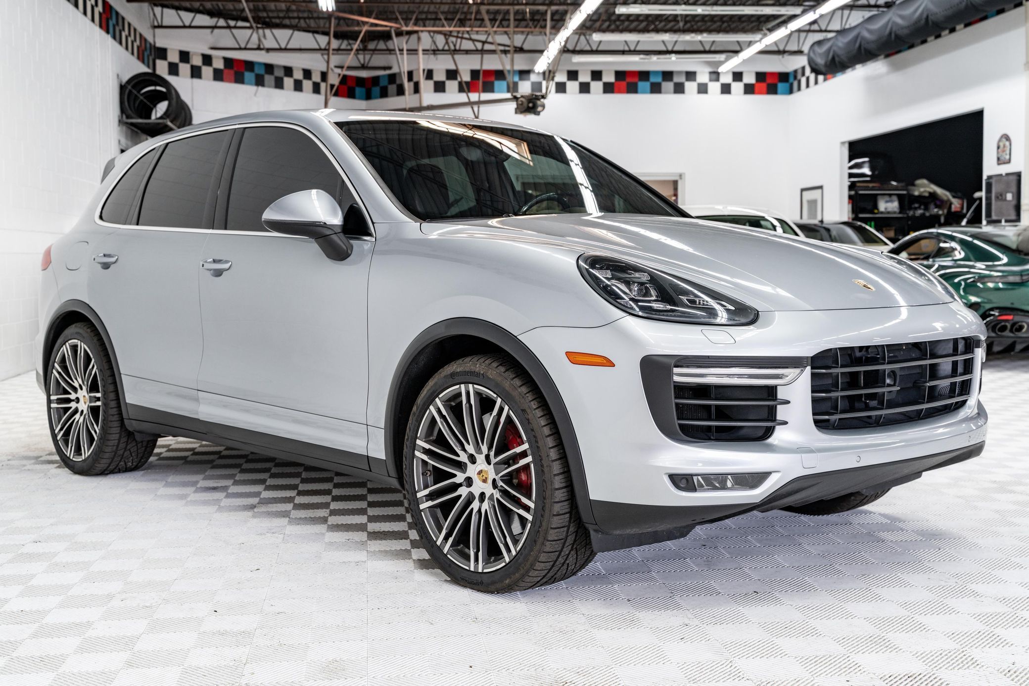 2015 Porsche Cayenne Turbo