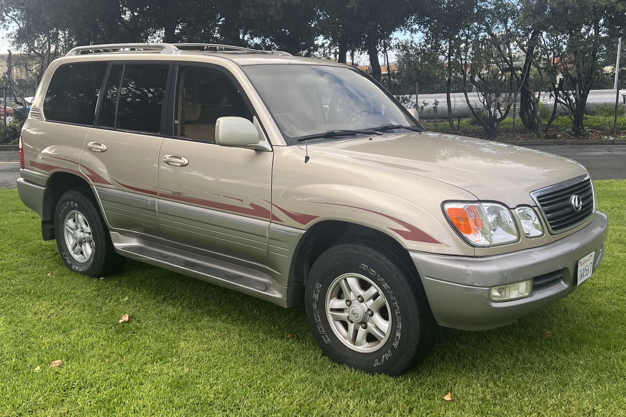 1999 Lexus LX