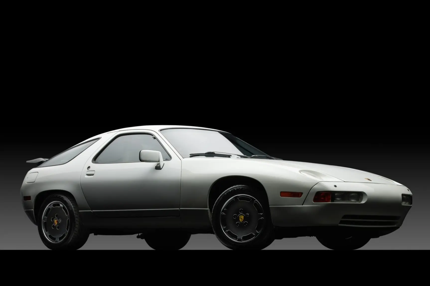 1987 Porsche 928 S4