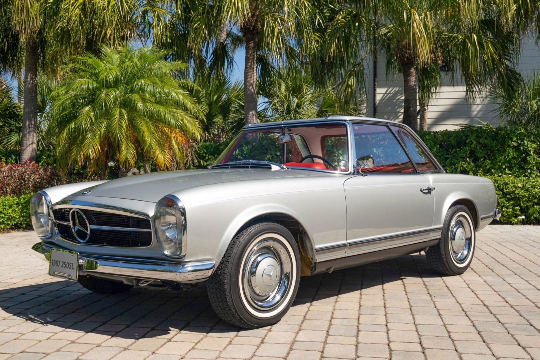 1967 Mercedes-Benz SL-Class