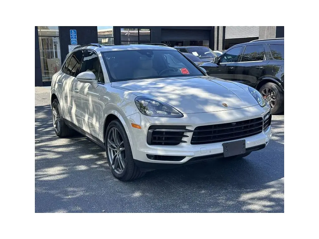 2023 Porsche Cayenne S