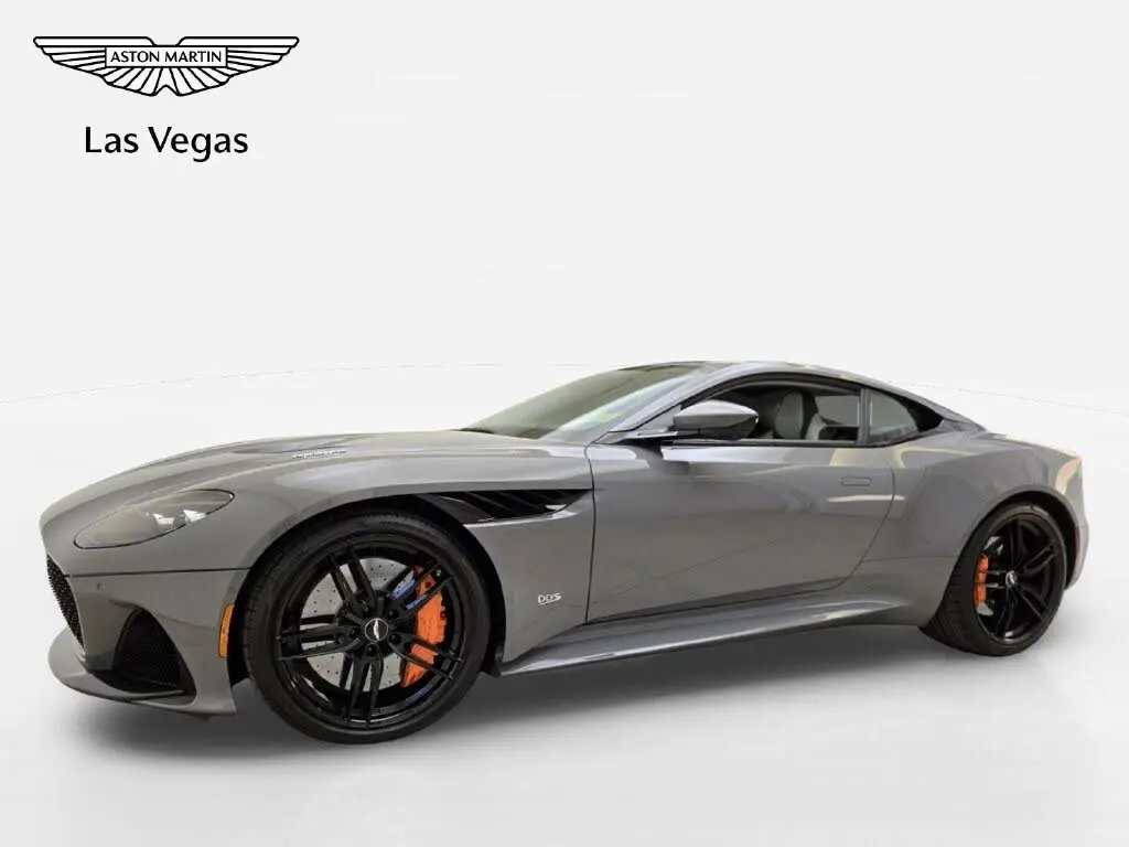 2020 Aston Martin DBS