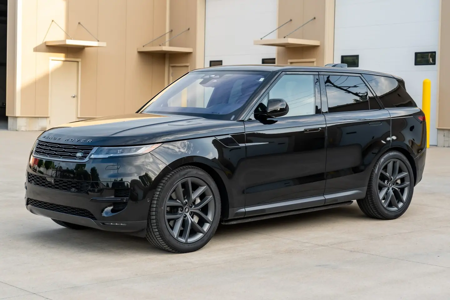 2022 Land Rover Range Rover Sport SE, sold Aug 2025
