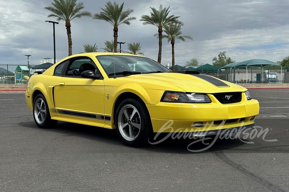 2003 Ford Mustang Mach 1
