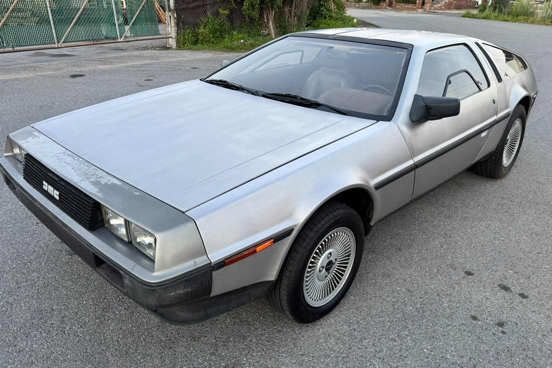 1981 DeLorean DMC-12