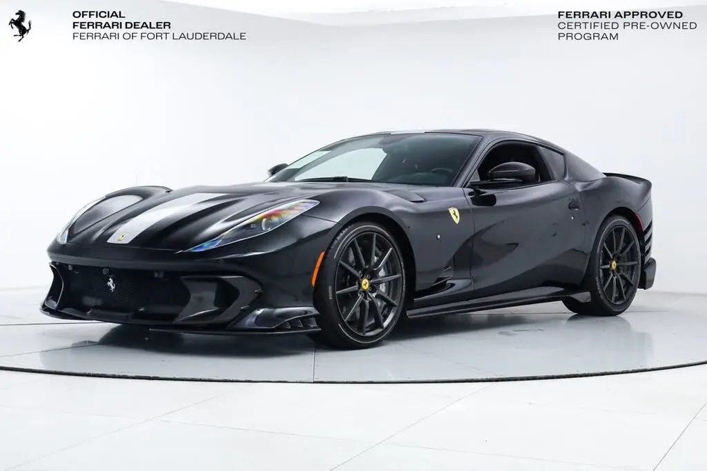 2022 Ferrari 812 Competizione