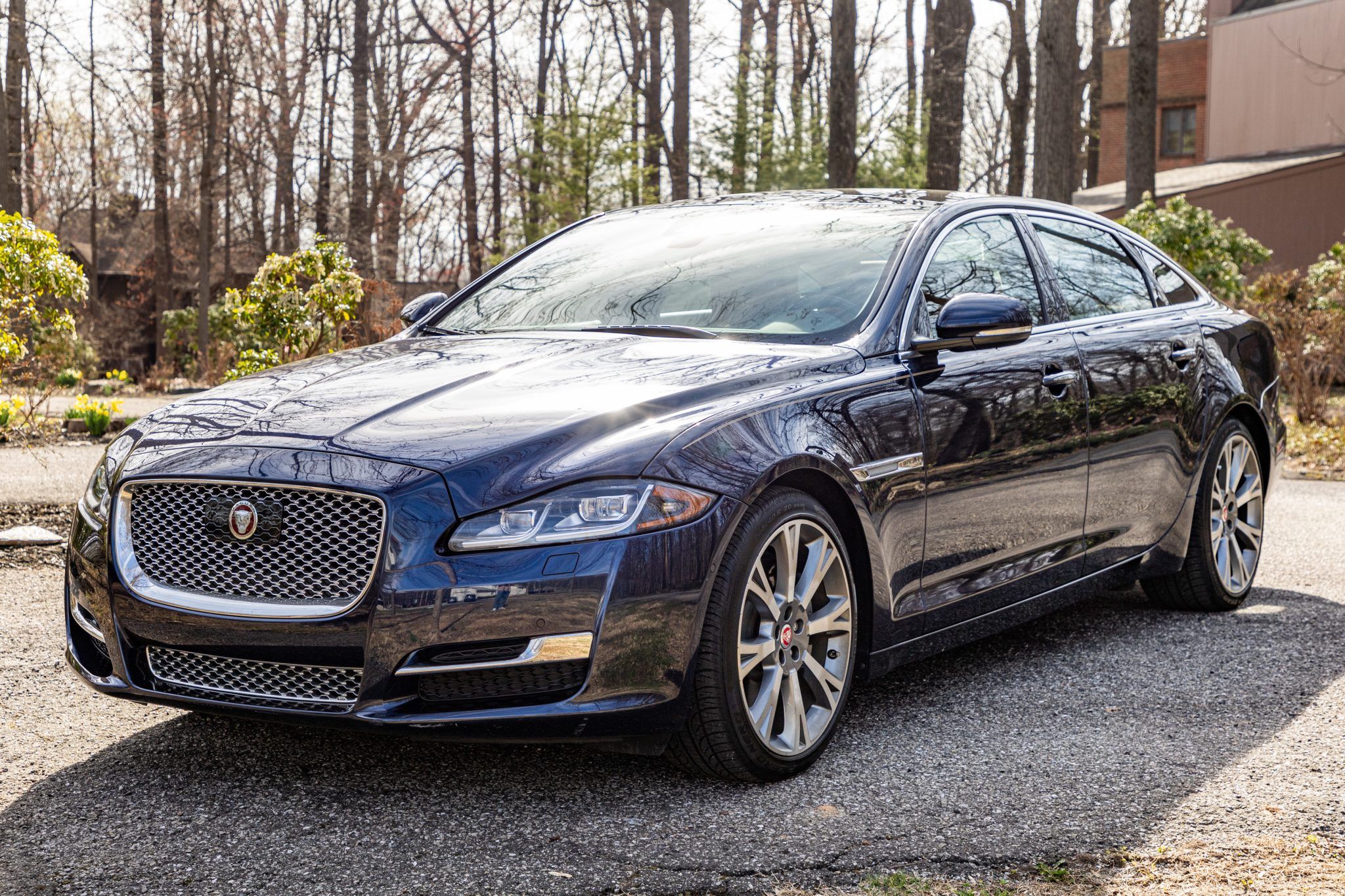 2019 Jaguar XJ