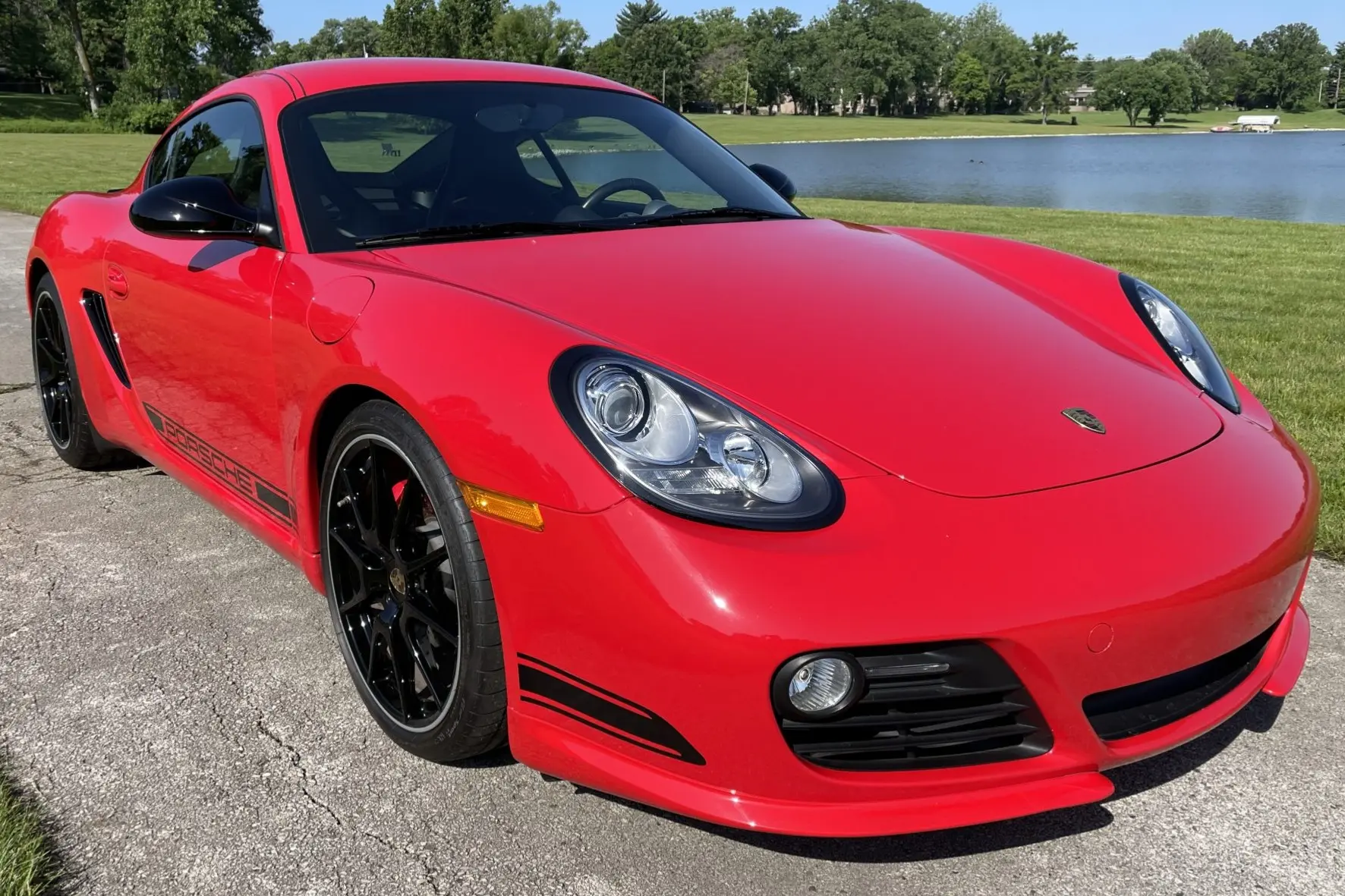 2012 Porsche Cayman R