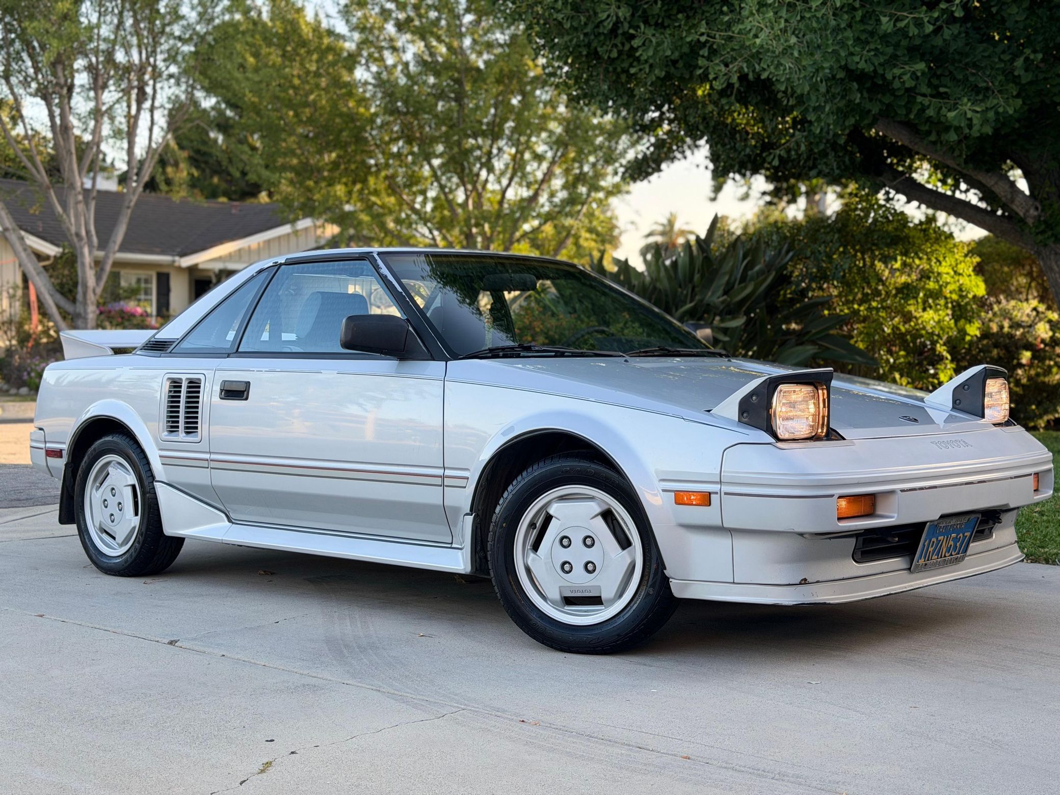 1986 Toyota MR2