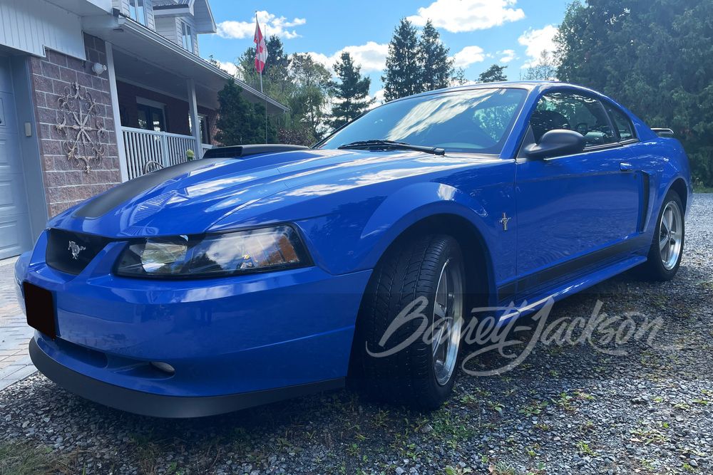 2003 Ford Mustang Mach 1
