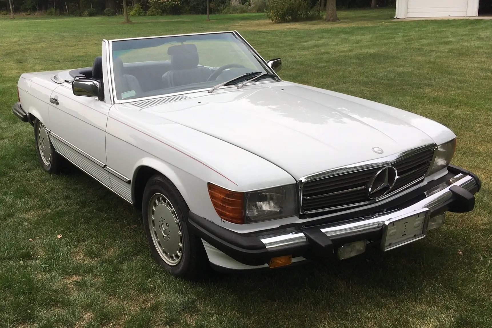 1986 Mercedes-Benz SL-Class 560SL