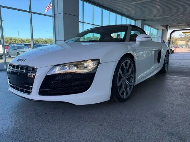 2011 Audi R8 V10