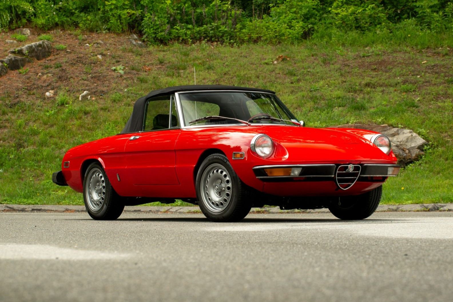 1975 Alfa Romeo 105 Series Spider
