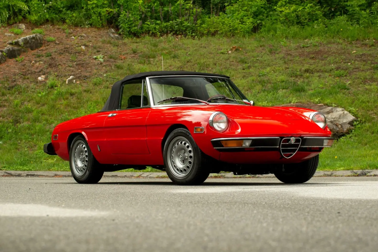 1975 Alfa Romeo 105 Series Spider