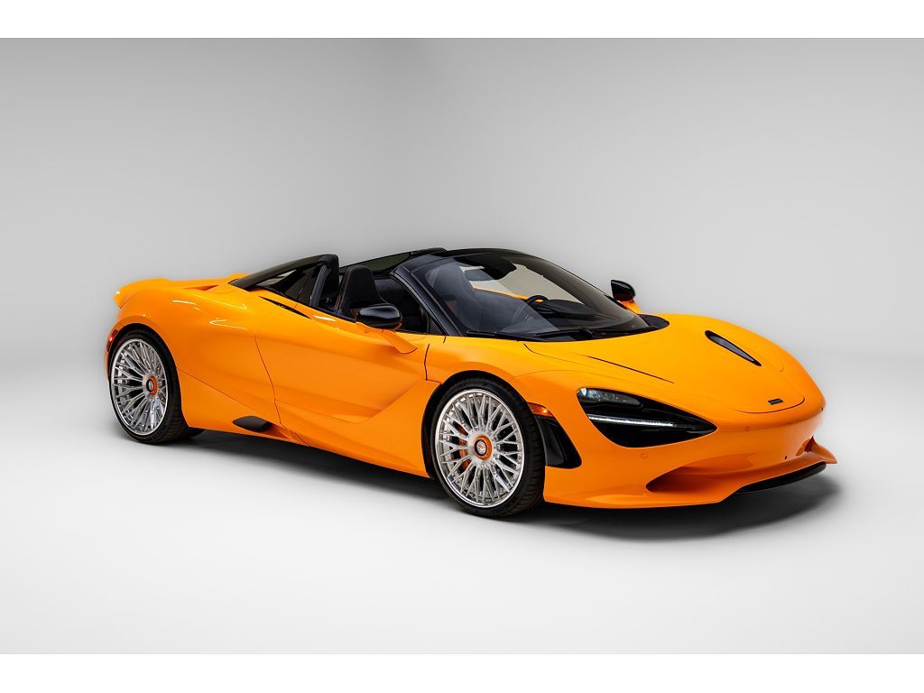 2025 McLaren 750S Coupe