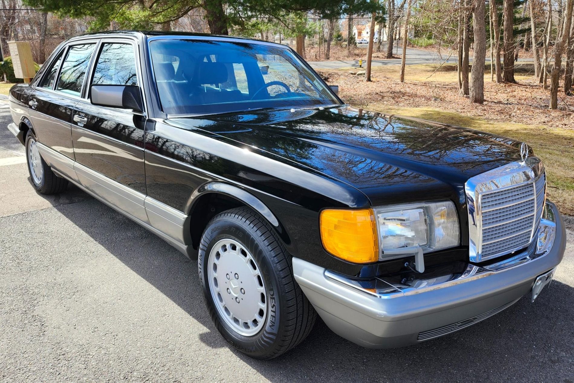 1987 Mercedes-Benz S-Class