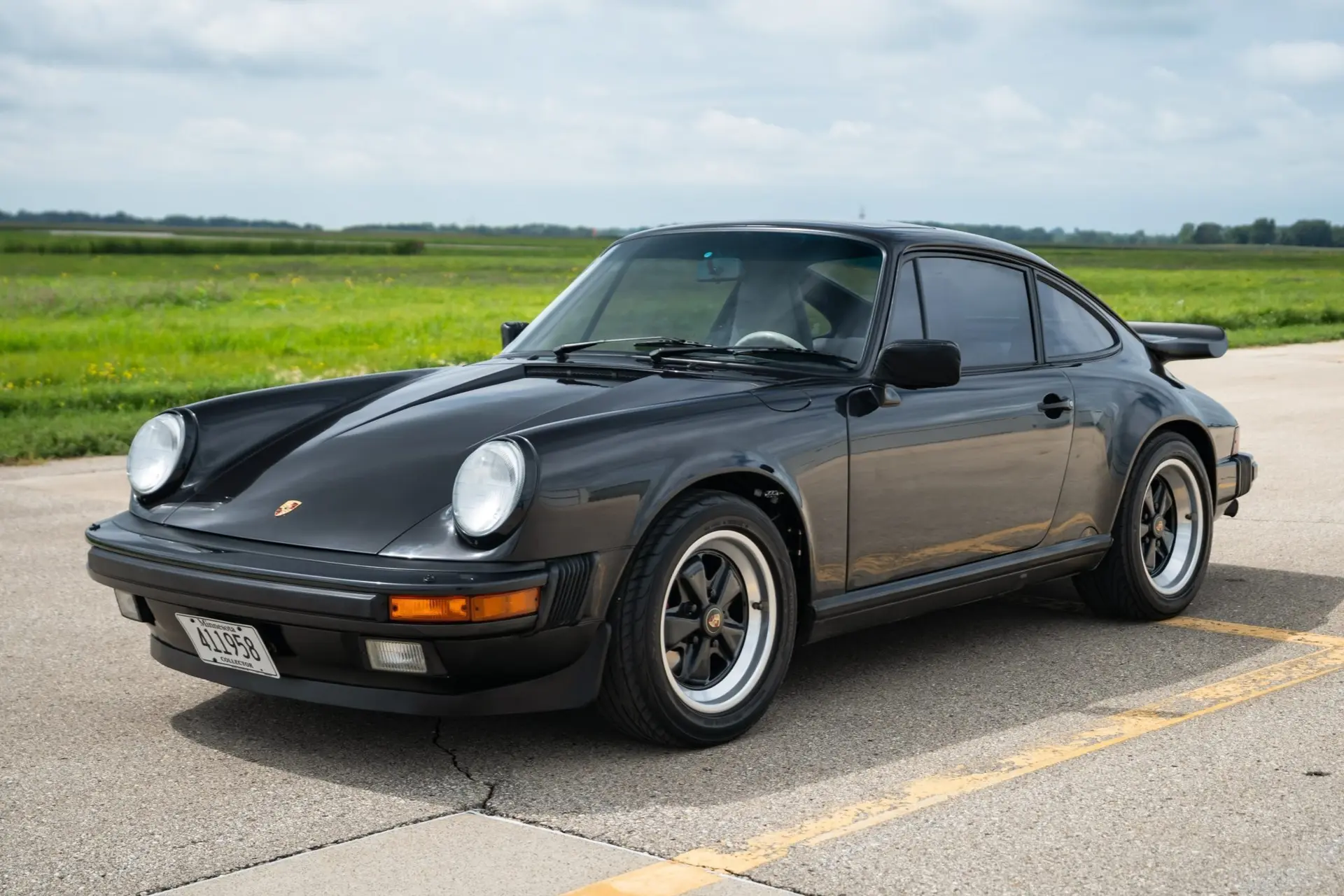 1989 Porsche 911 25th Anniversary