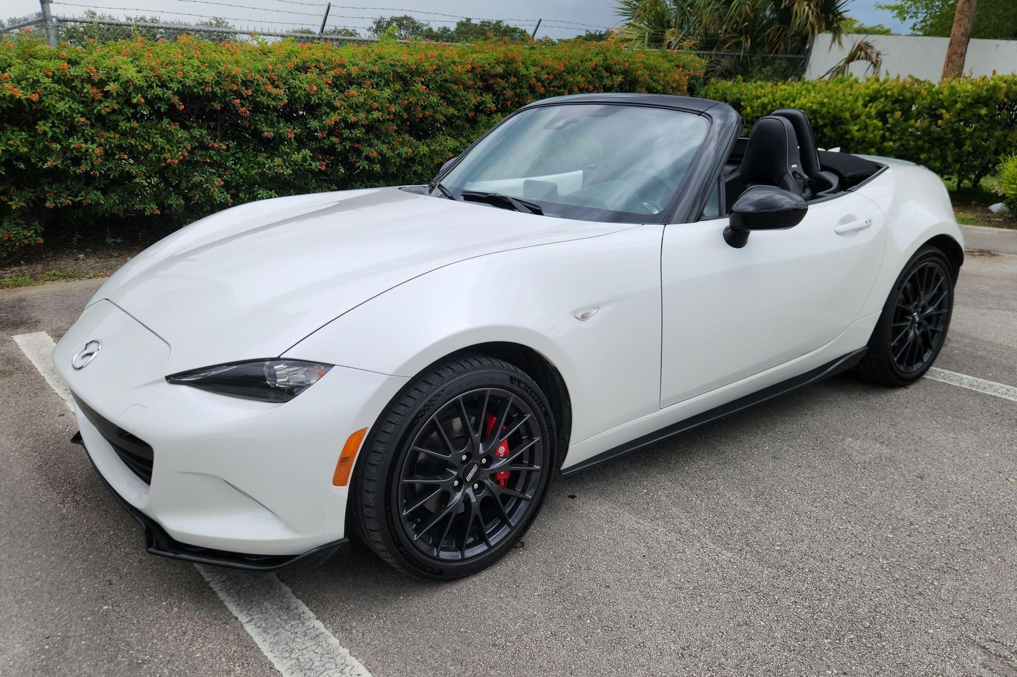 2023 Mazda MX-5 Miata Club