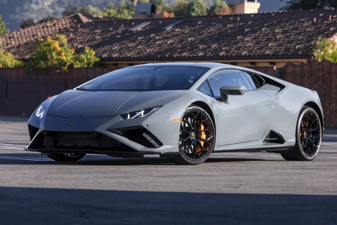 2020 Lamborghini Huracán EVO RWD, sold Feb 2026