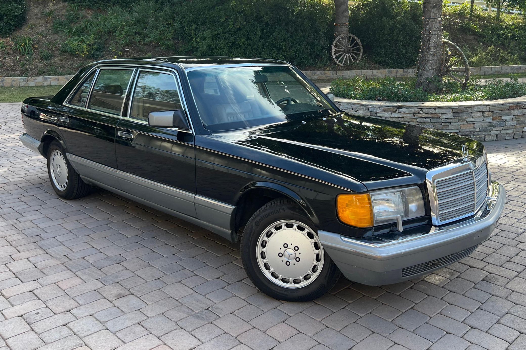 1987 Mercedes-Benz S-Class