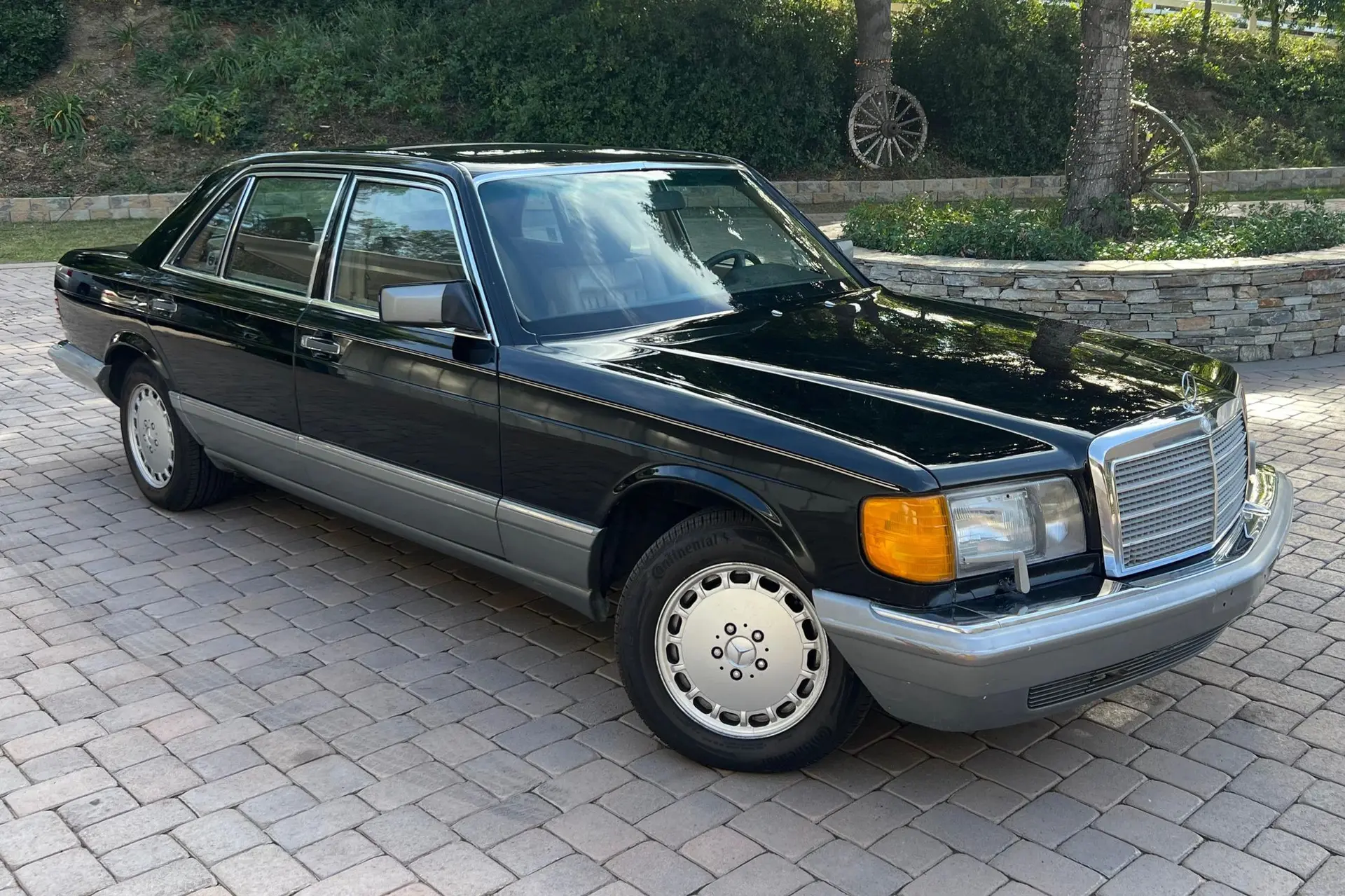 1987 Mercedes-Benz S-Class