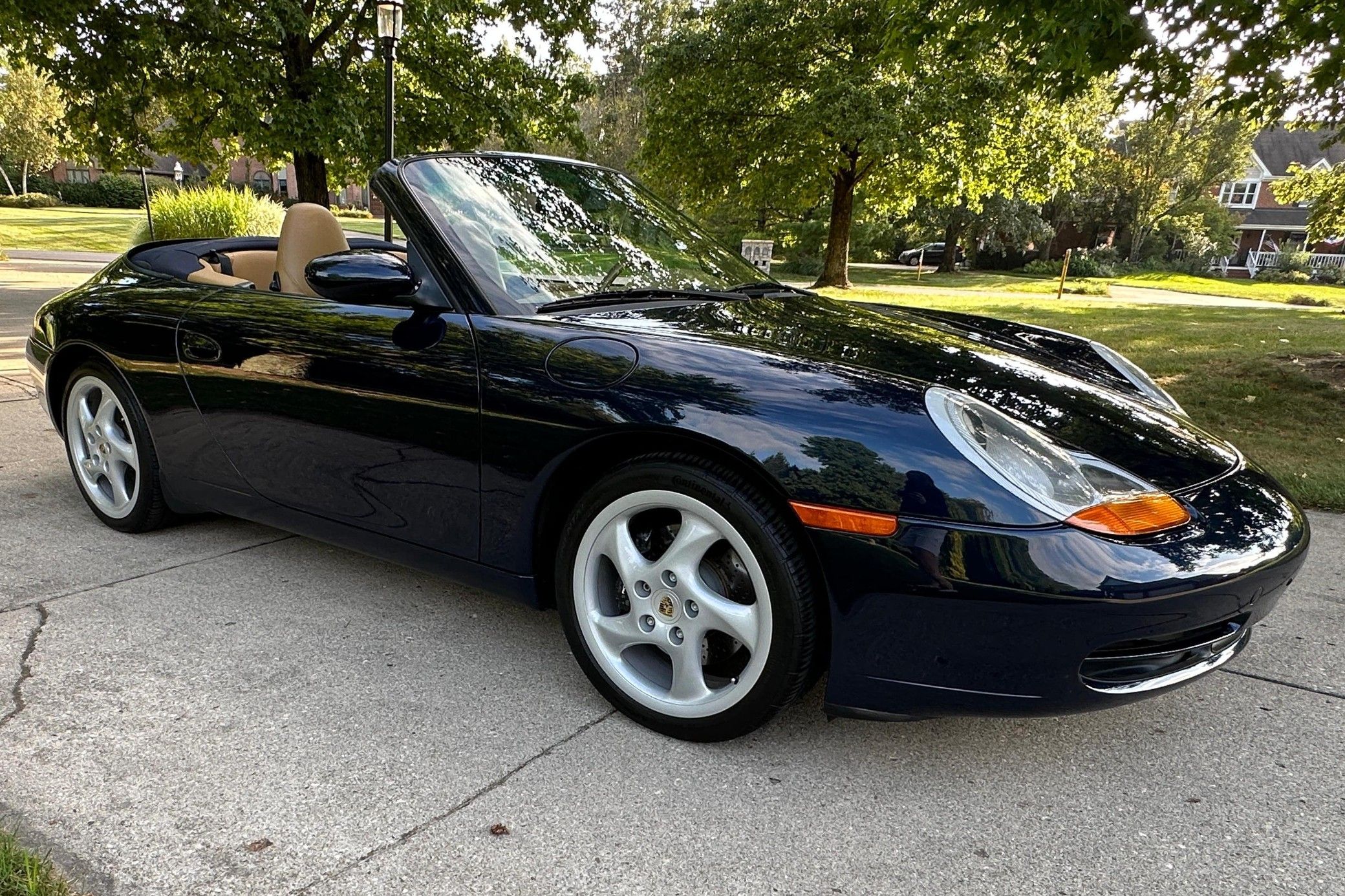 1999 Porsche 911 Carrera Cabriolet