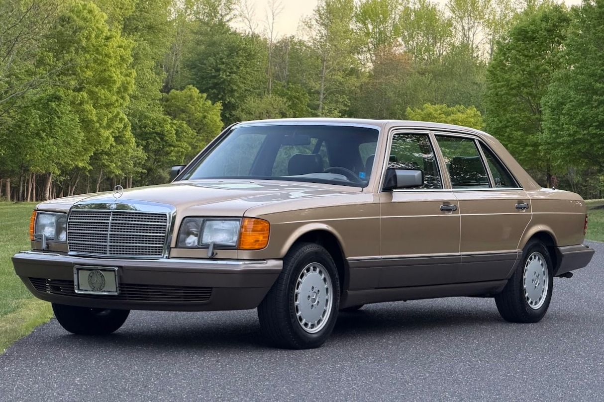 1987 Mercedes-Benz S-Class