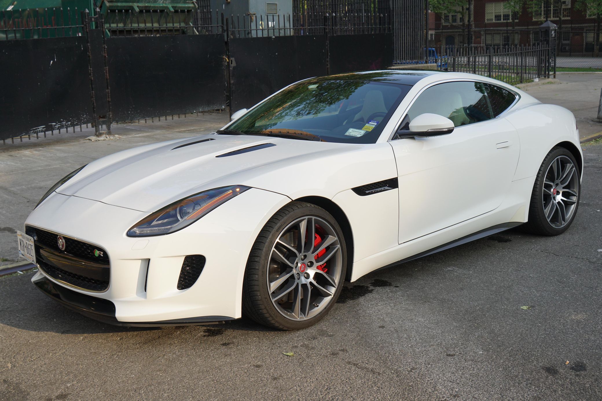 2015 Jaguar F-Type R Coupe