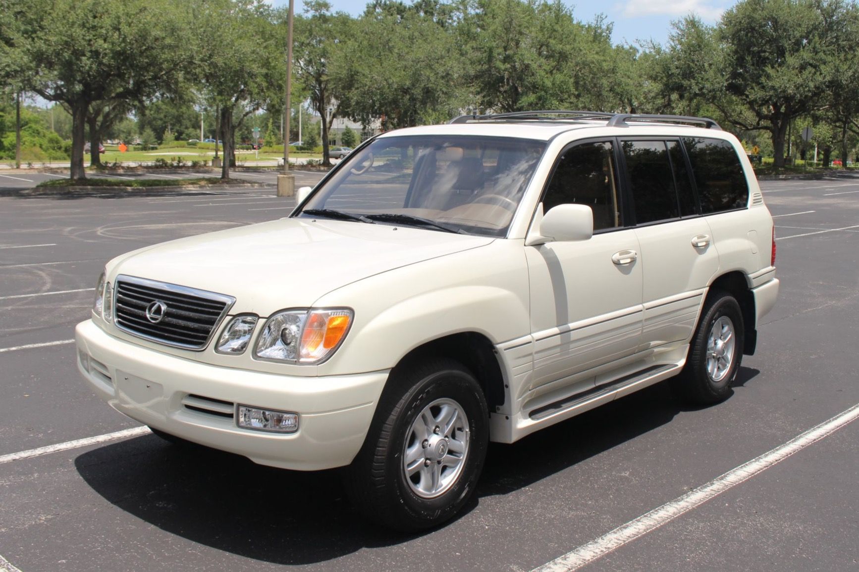 1999 Lexus LX