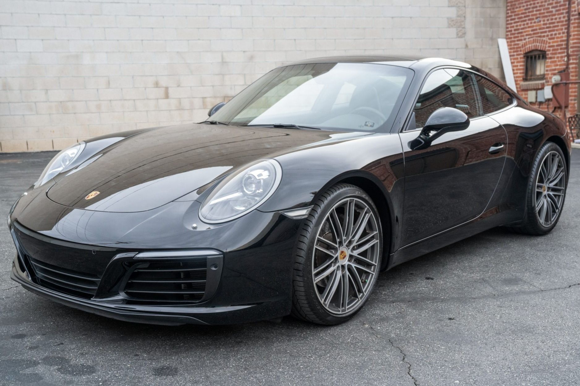 2017 Porsche 911 Carrera
