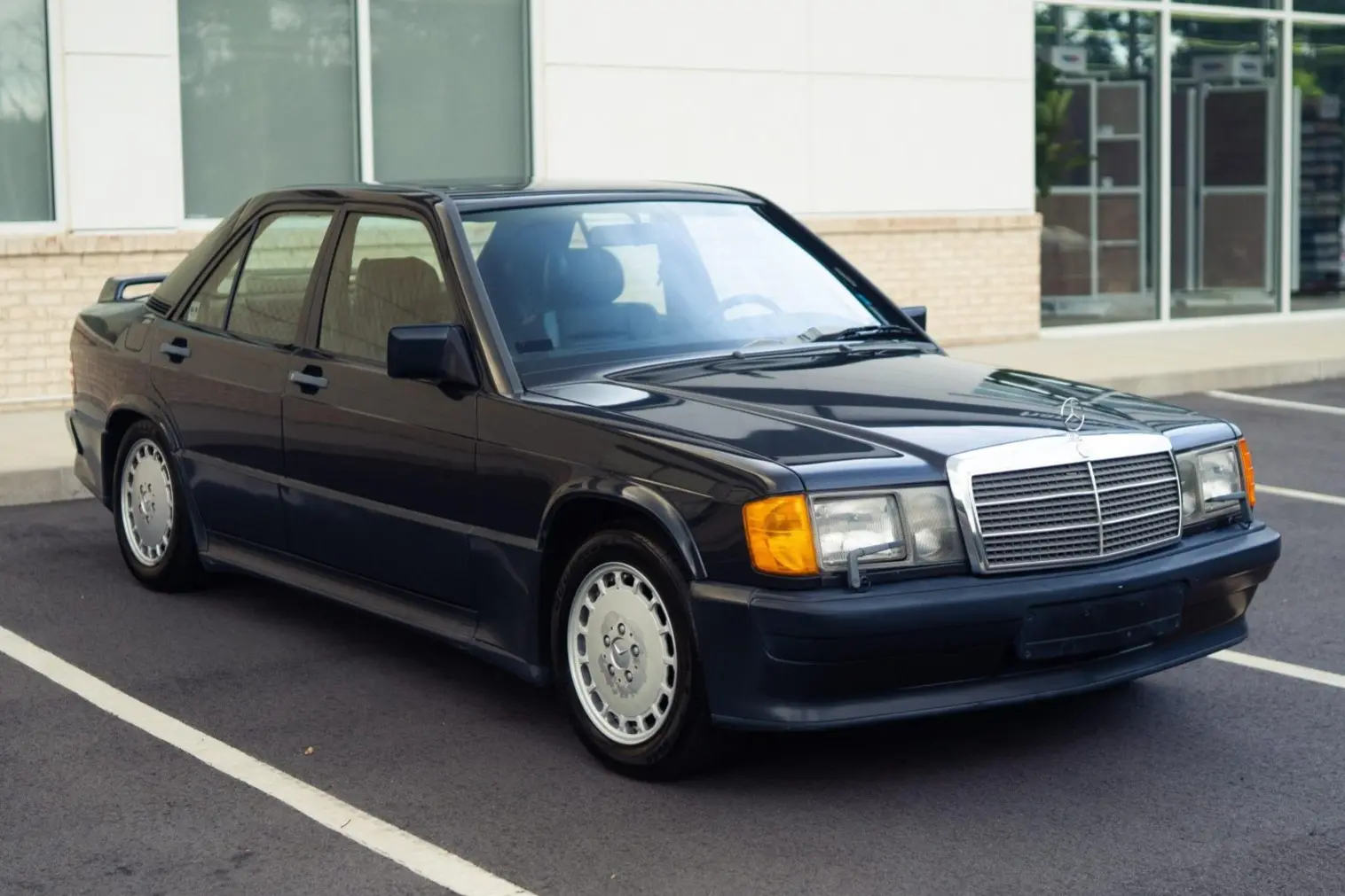 1987 Mercedes-Benz 190E 2.3-16