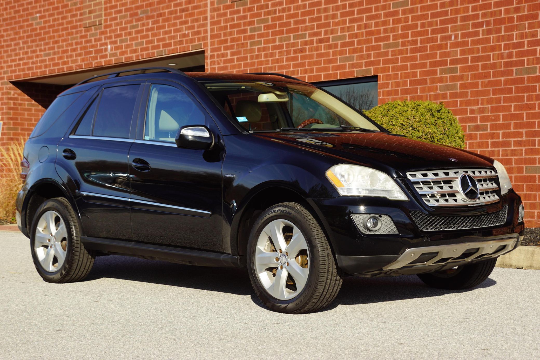 2010 Mercedes-Benz M-Class