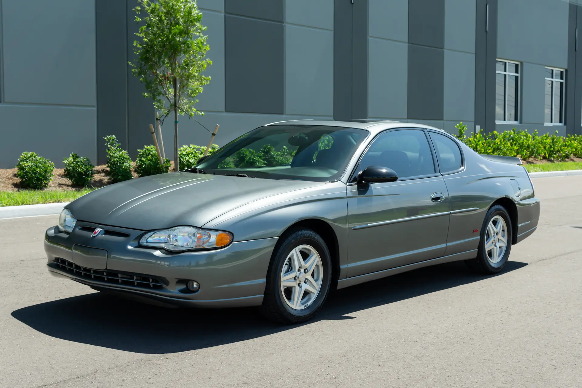 2004 Chevrolet Monte Carlo