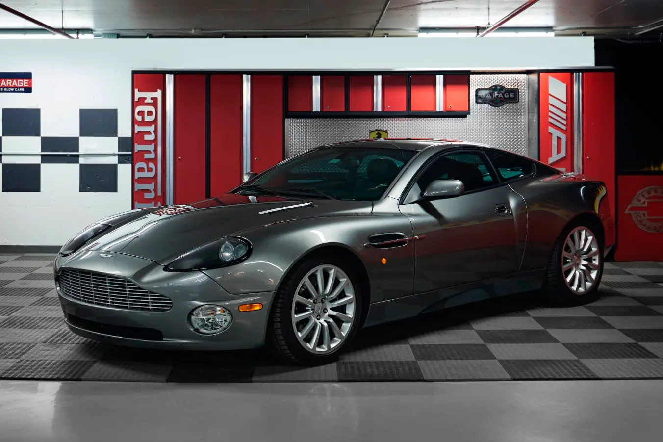 2003 Aston Martin Vanquish V12 Vanquish