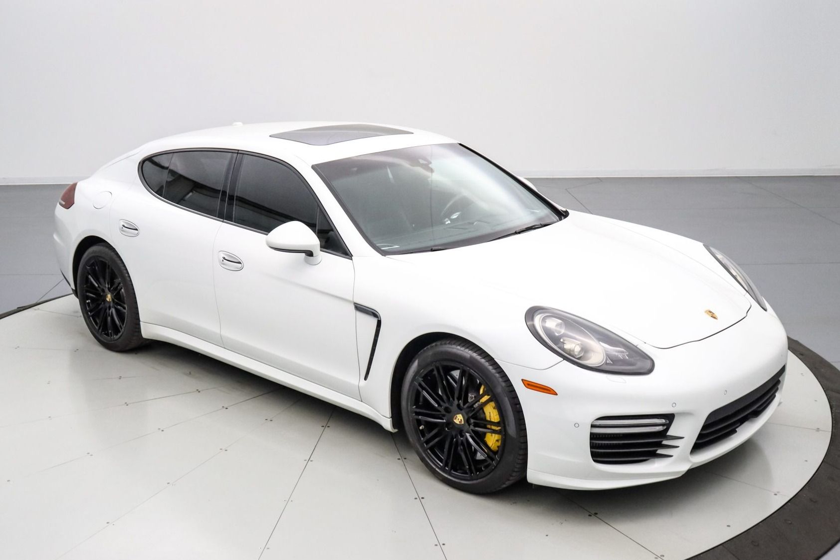 2015 Porsche Panamera Turbo