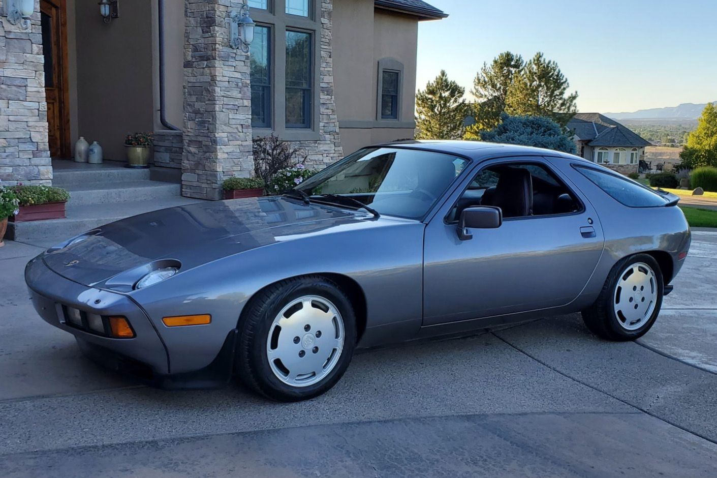 1985 Porsche 928 S