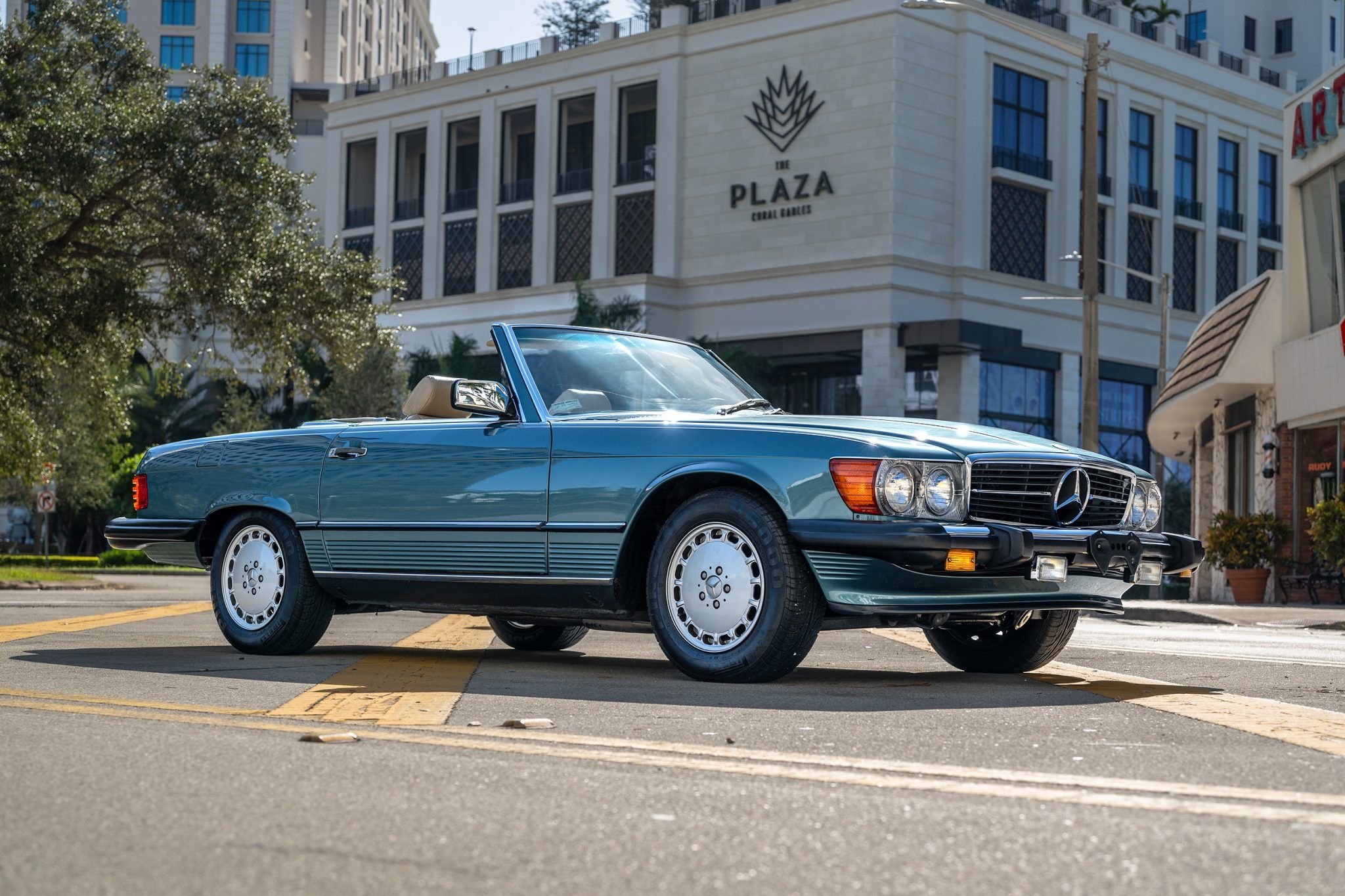1989 Mercedes-Benz SL-Class 560SL