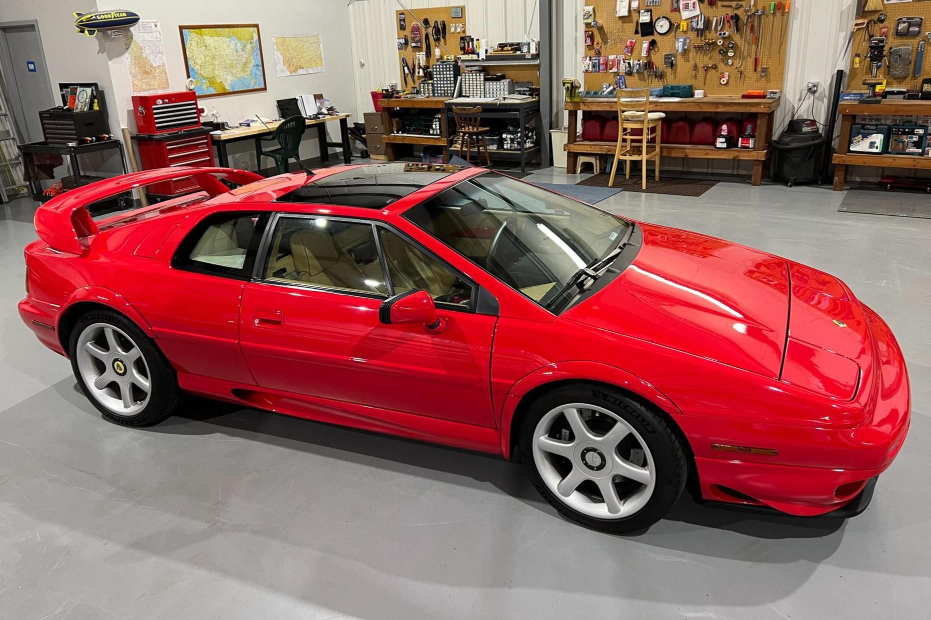 2001 Lotus Esprit V8