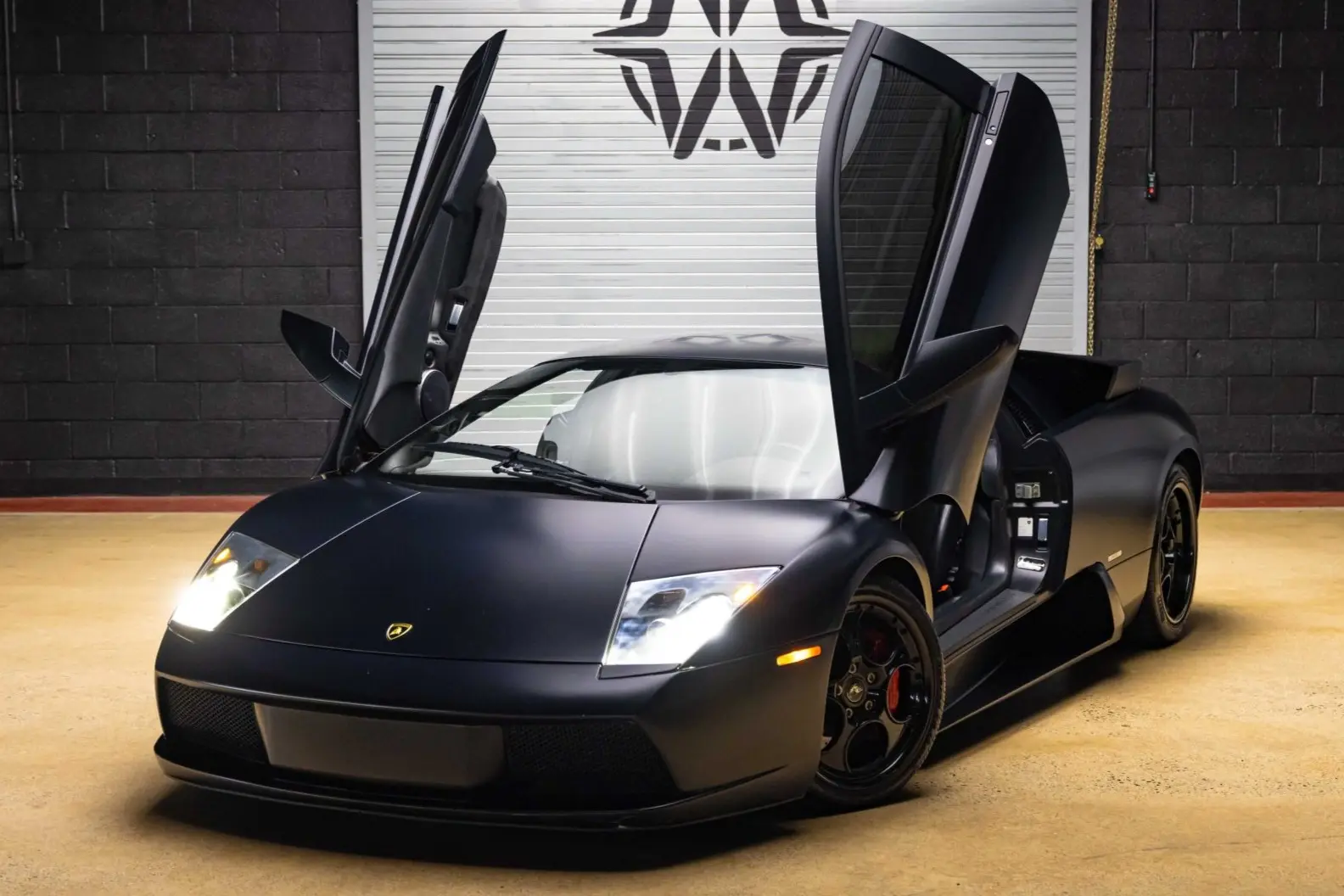 2004 Lamborghini Murciélago 6.2 (early)