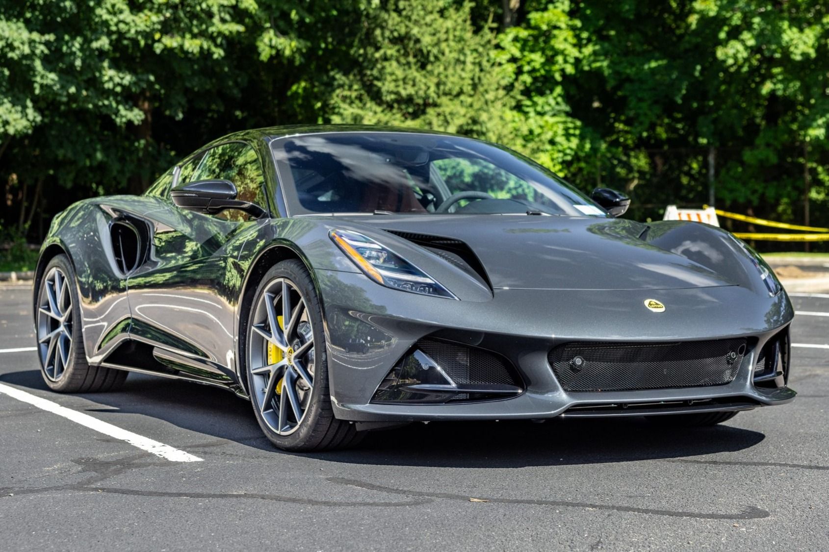 2024 Lotus Emira V6