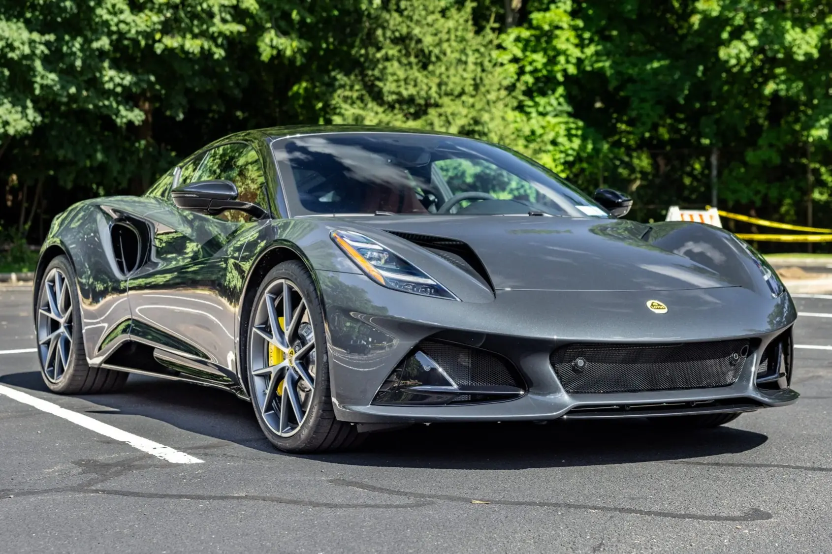 2024 Lotus Emira V6