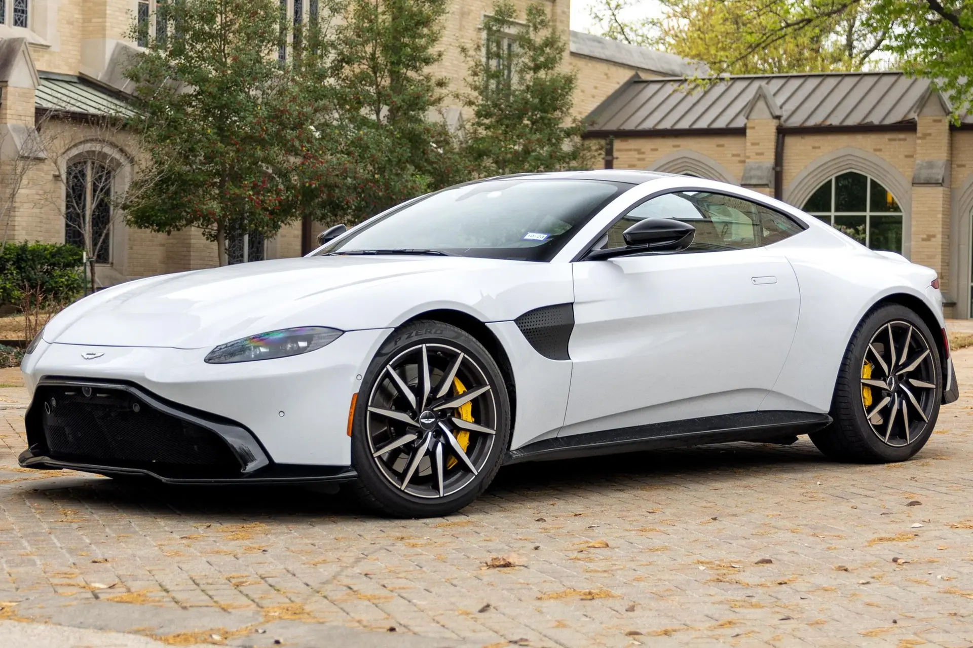 2019 Aston Martin Vantage V8