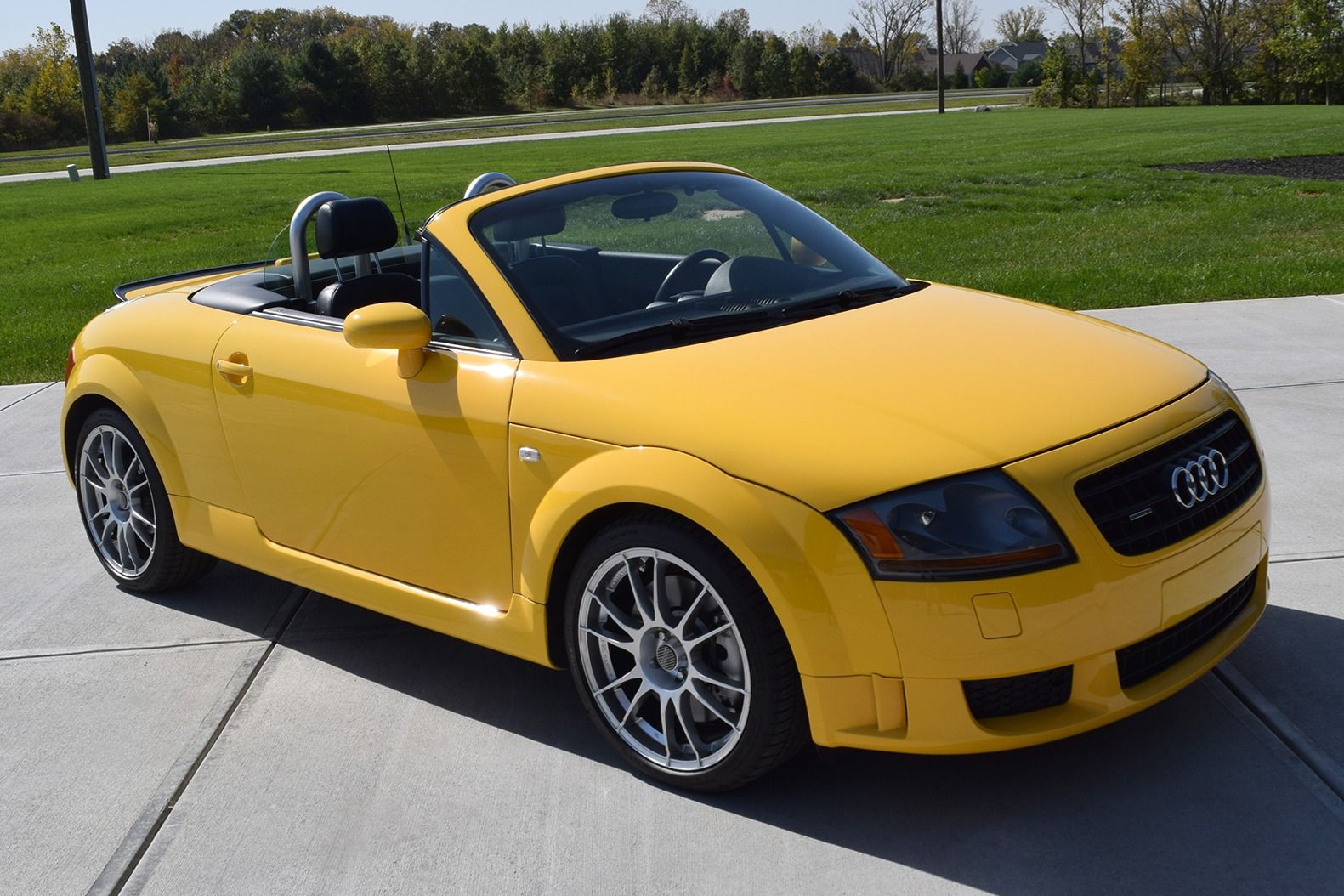 2004 Audi TT Roadster