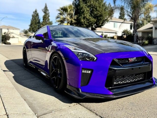 2014 Nissan GT-R Premium
