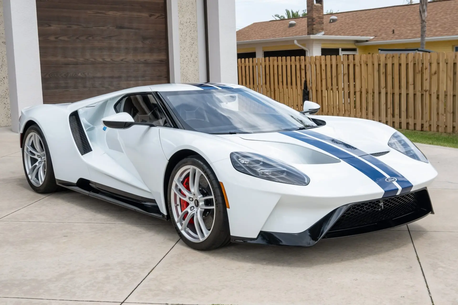 2022 Ford GT